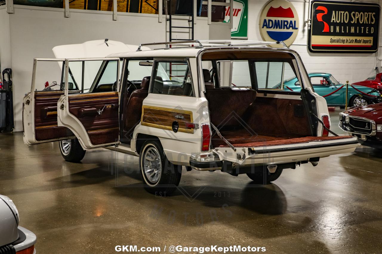 1987 Jeep Grand Wagoneer