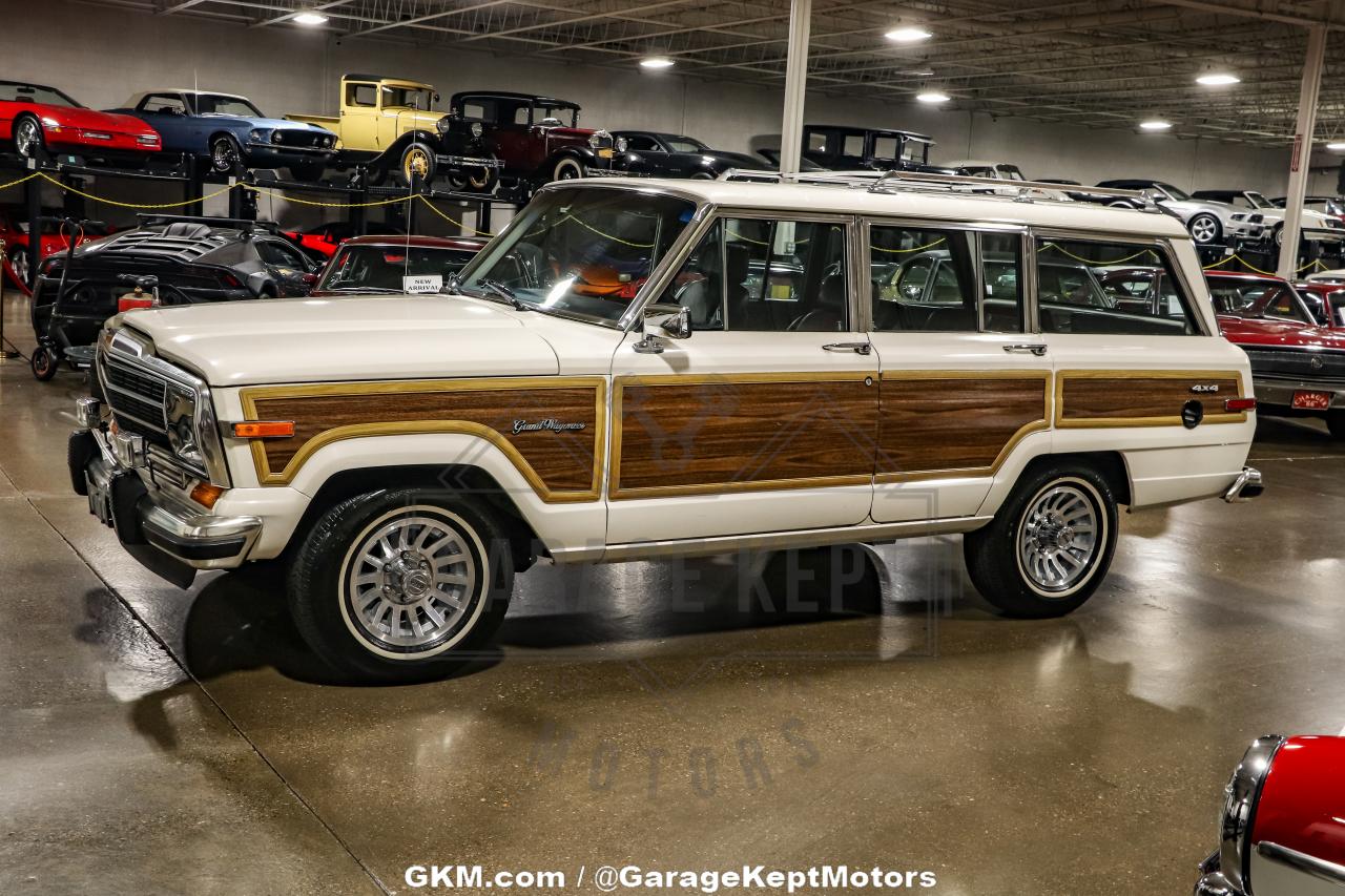 1987 Jeep Grand Wagoneer