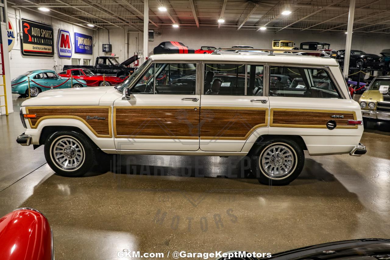 1987 Jeep Grand Wagoneer