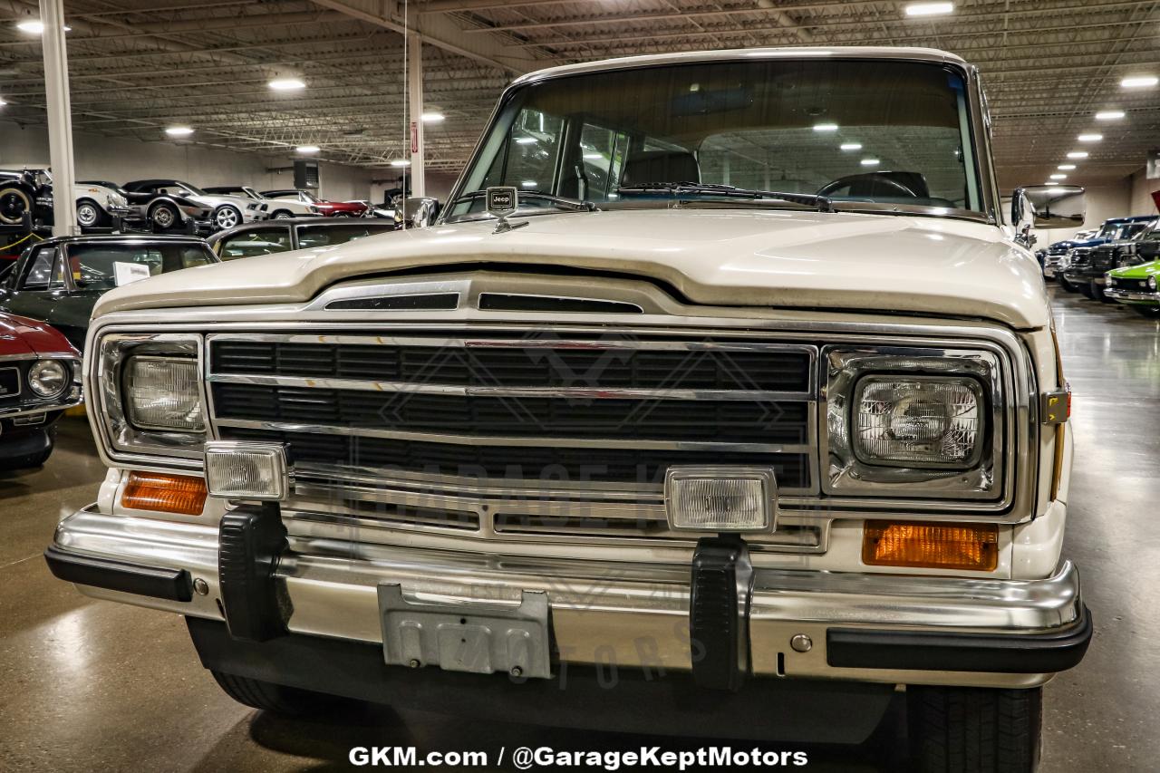 1987 Jeep Grand Wagoneer