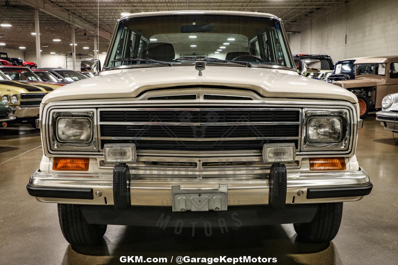 1987 Jeep Grand Wagoneer