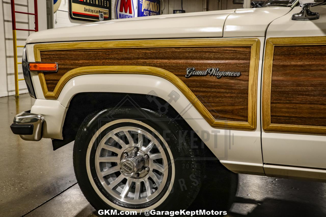 1987 Jeep Grand Wagoneer