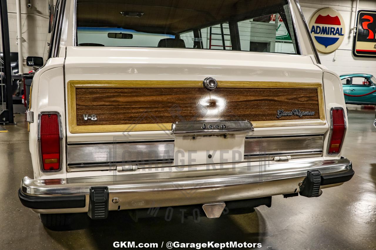 1987 Jeep Grand Wagoneer