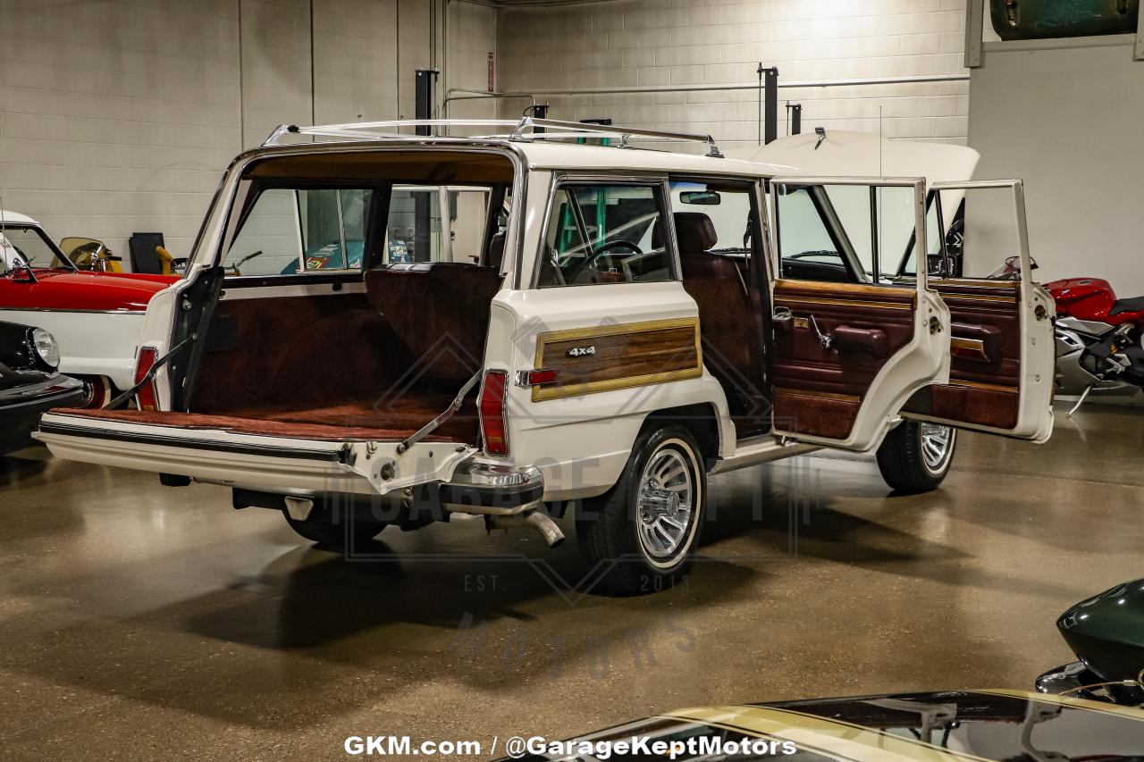 1987 Jeep Grand Wagoneer