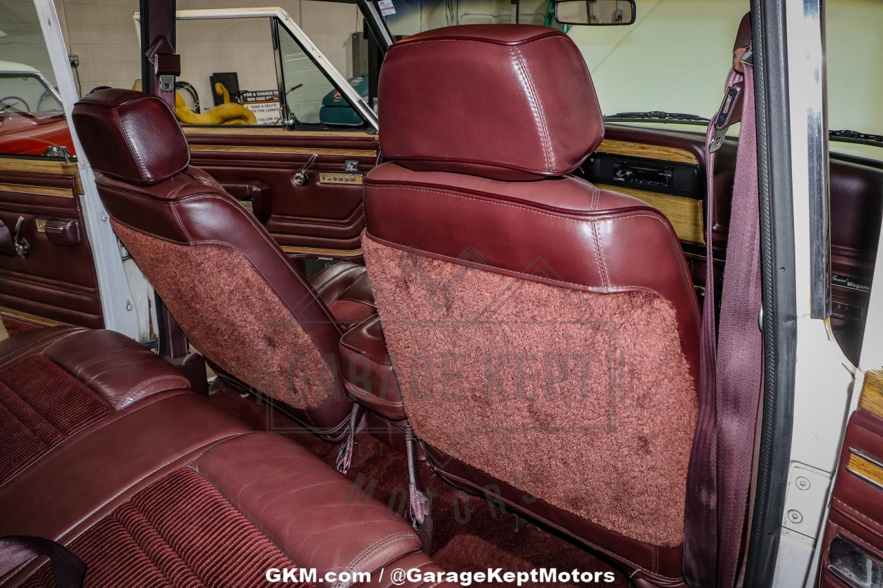 1987 Jeep Grand Wagoneer