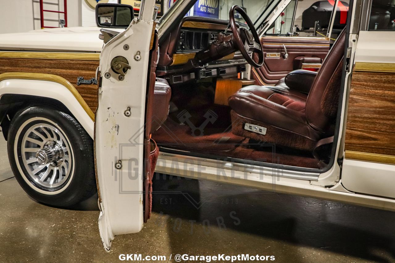 1987 Jeep Grand Wagoneer