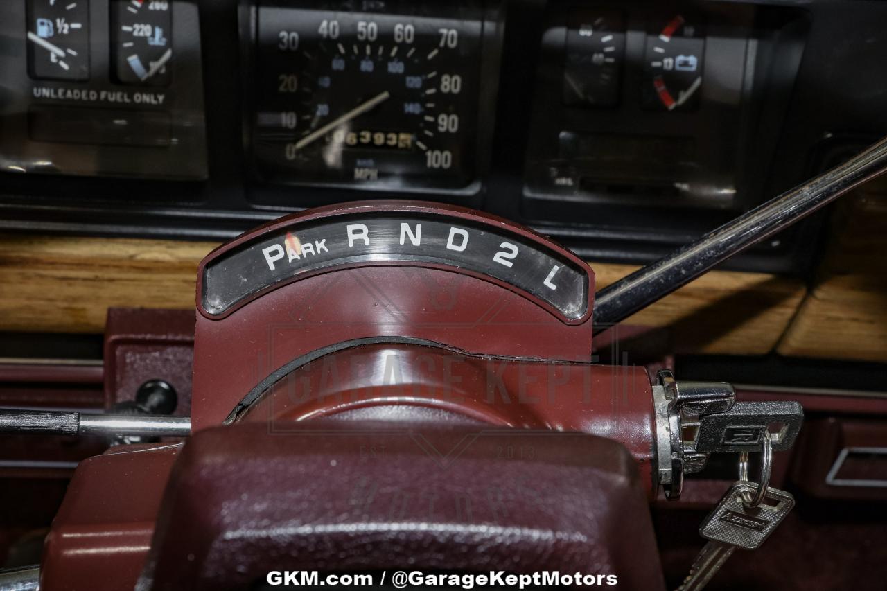 1987 Jeep Grand Wagoneer