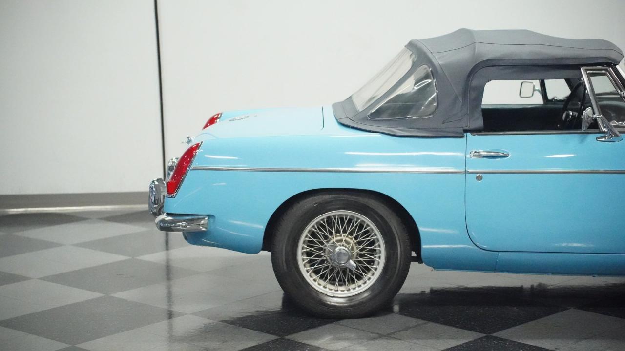 1965 MG MGB