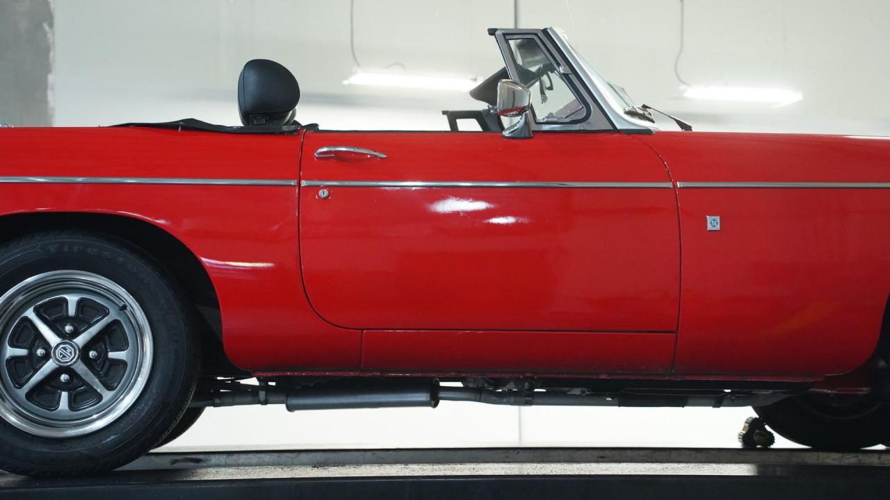 1975 MG MGB