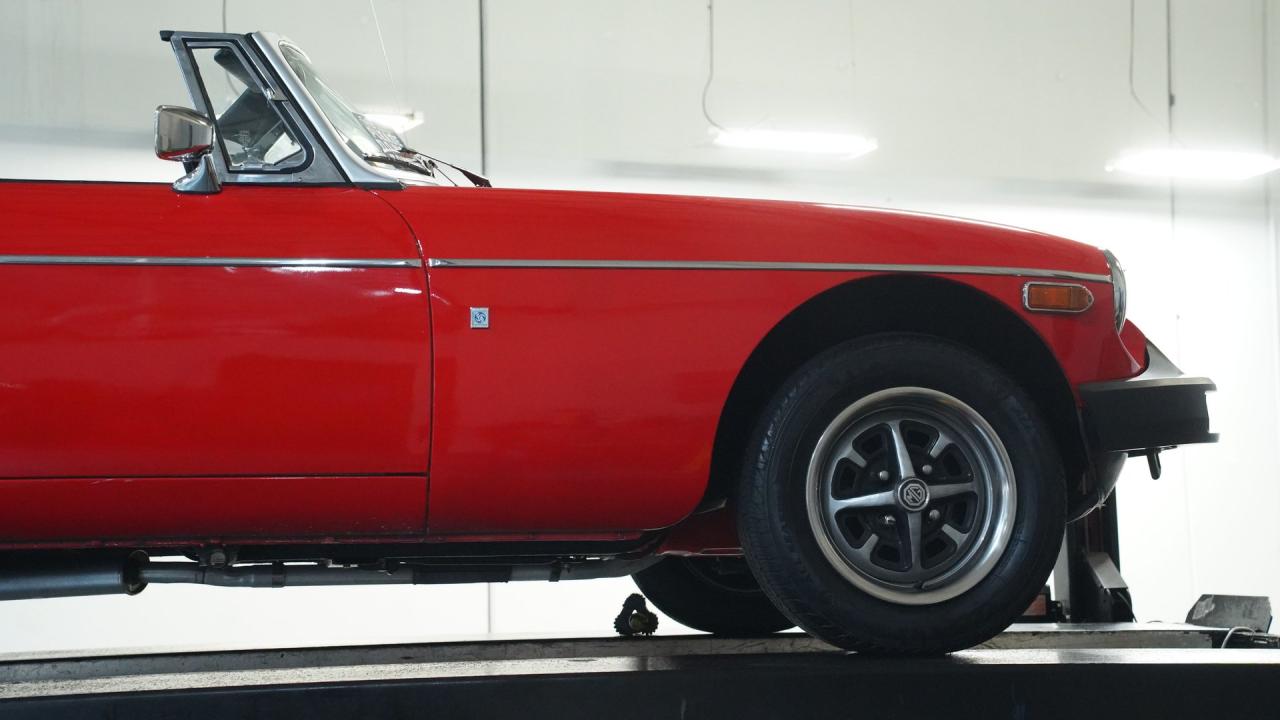 1975 MG MGB