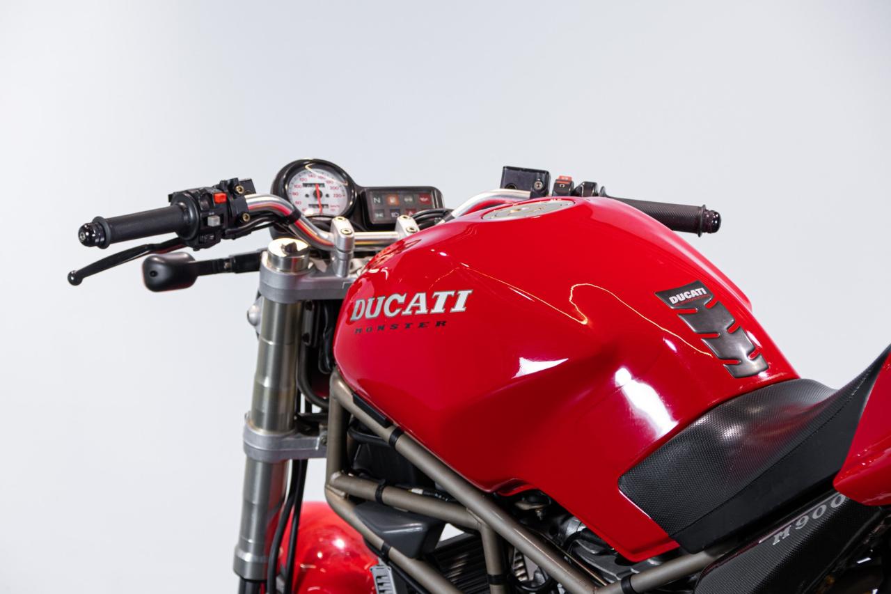 1995 Ducati MONSTER 900