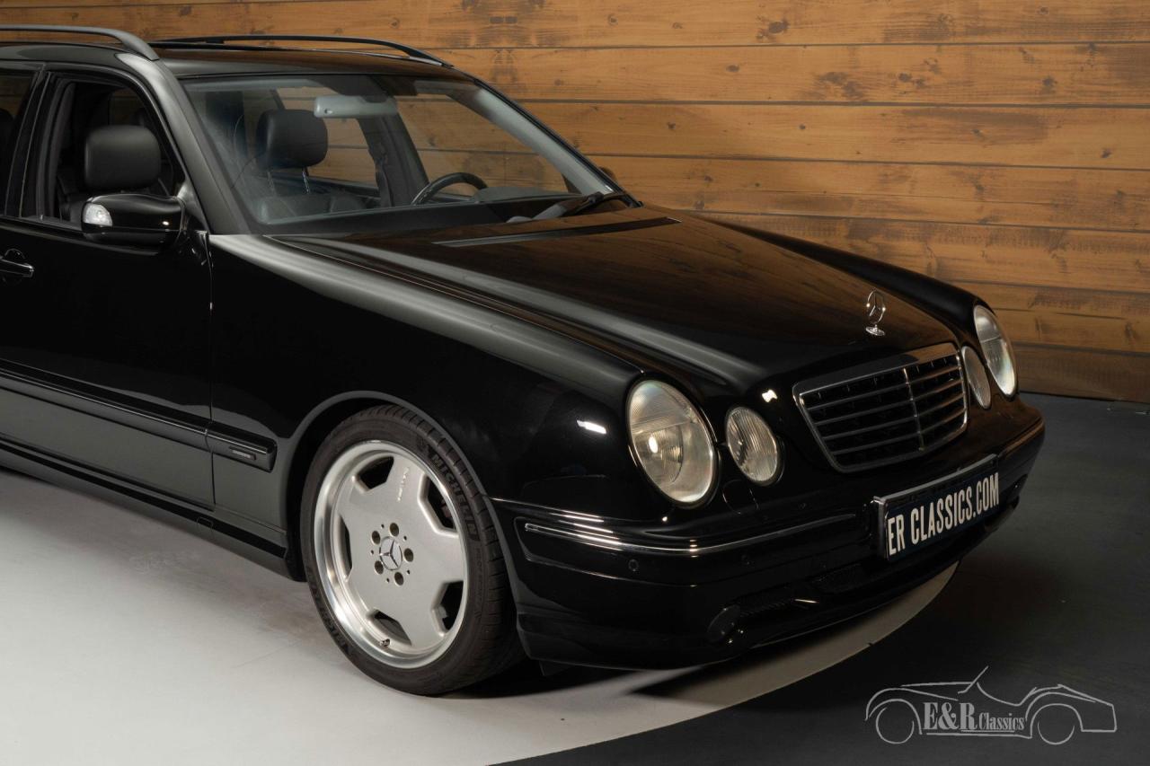 2002 Mercedes - Benz E55 AMG