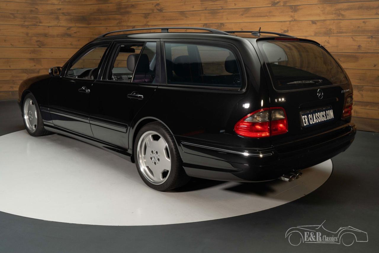 2002 Mercedes - Benz E55 AMG