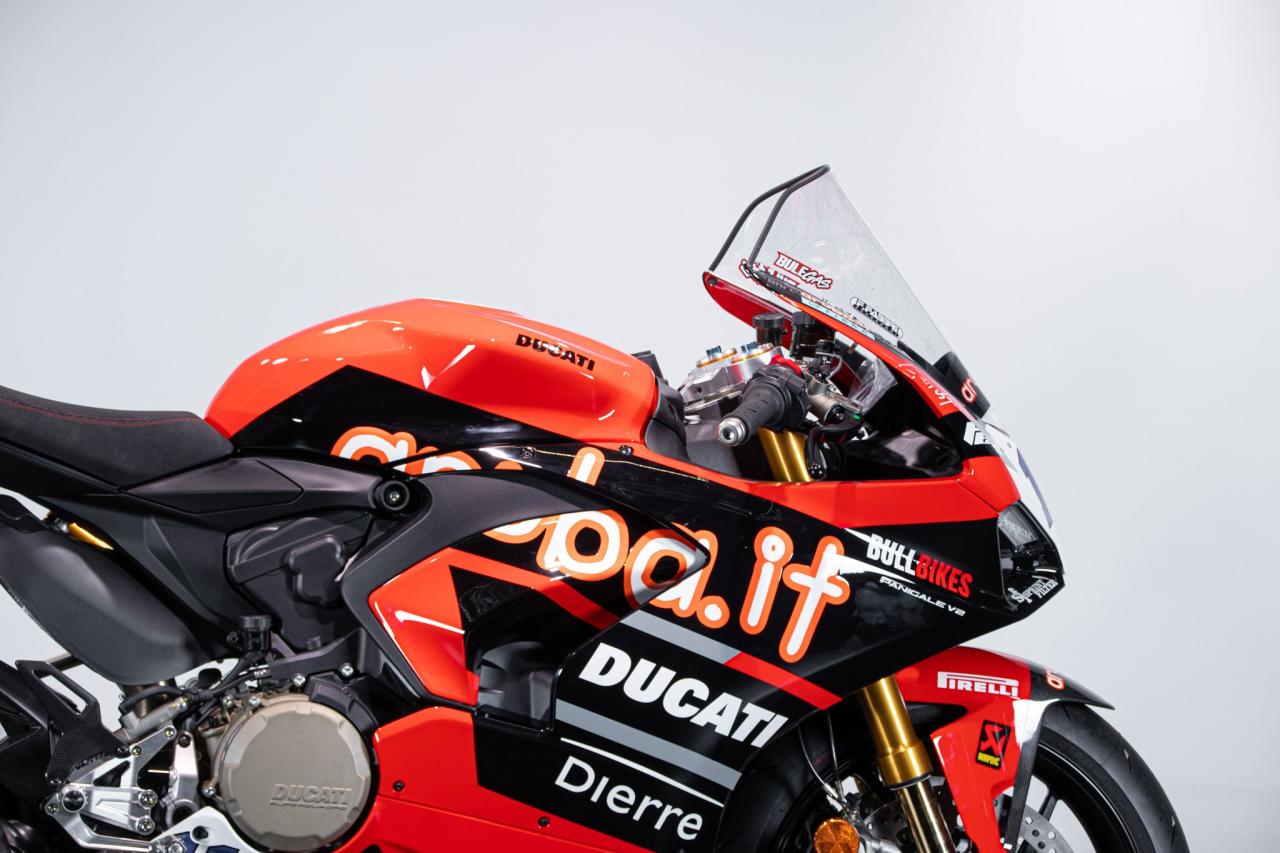 2023 Ducati PANIGALE V2 BULEGA 2023 WORLD CHAMPION REPLICA