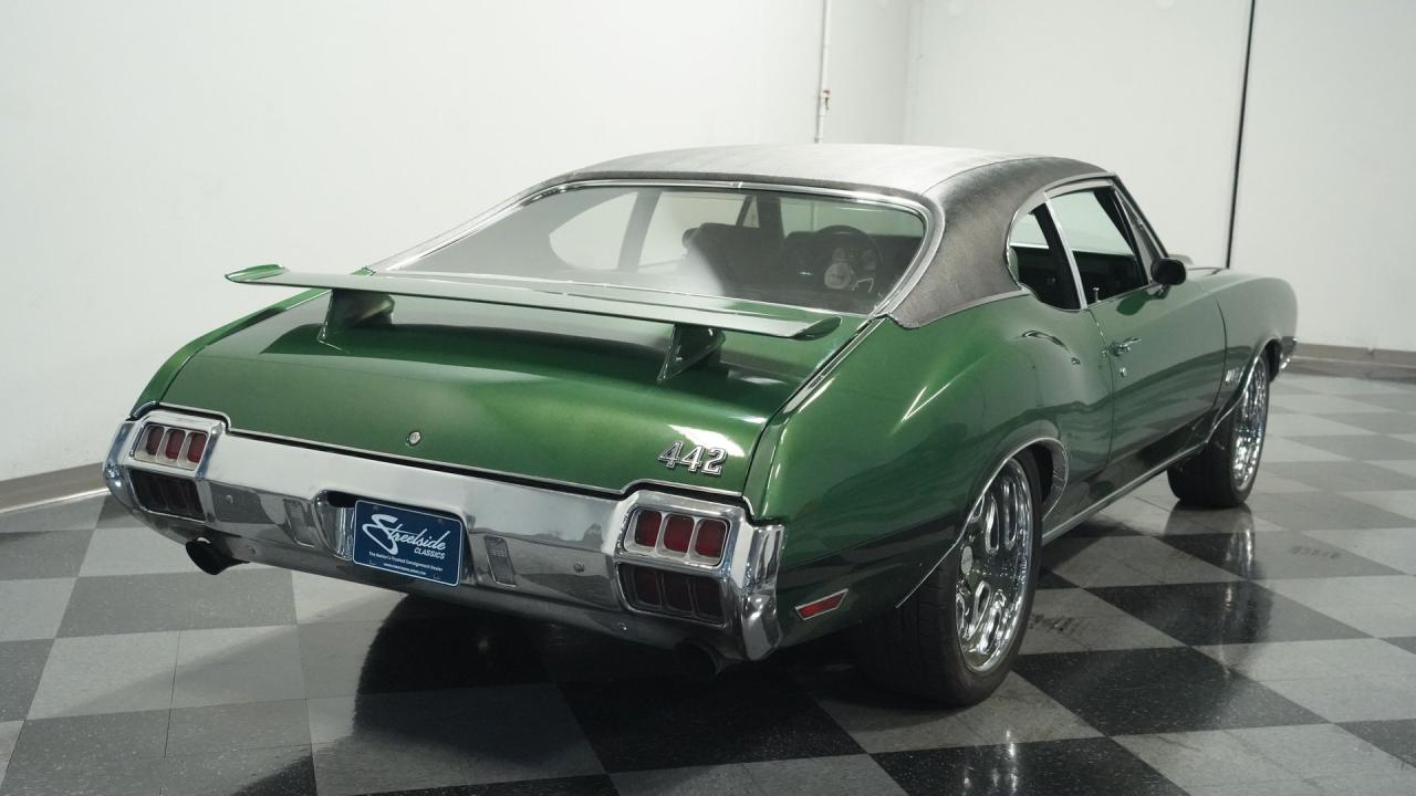 1972 Oldsmobile Cutlass 442 Tribute Restomod