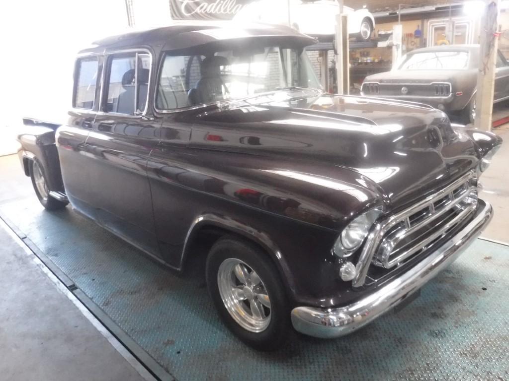 1957 Chevrolet Double Cabin Truck