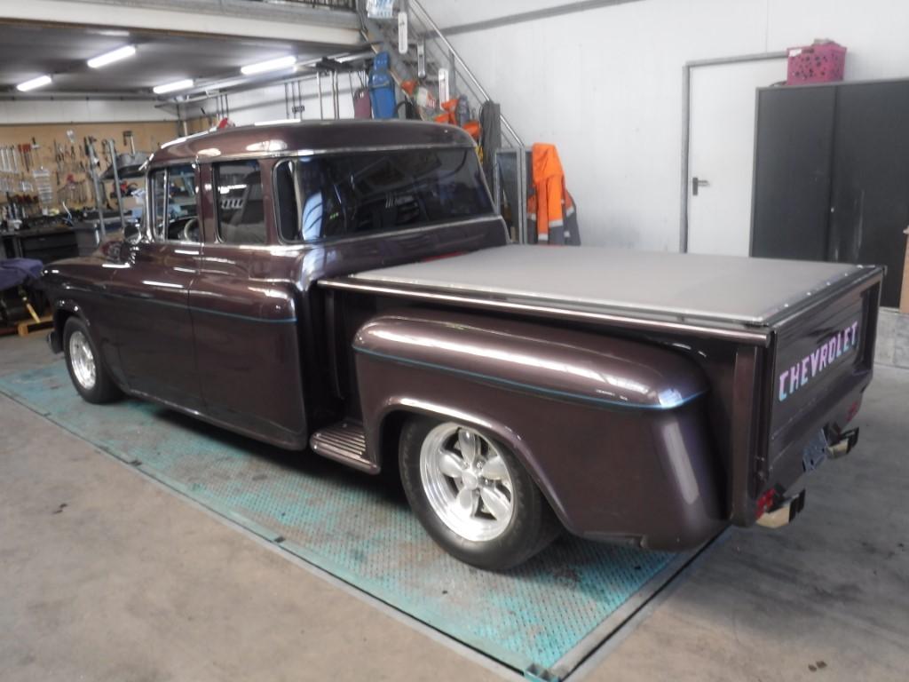 1957 Chevrolet Double Cabin Truck