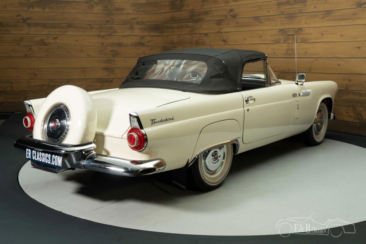 1956 Ford Thunderbird