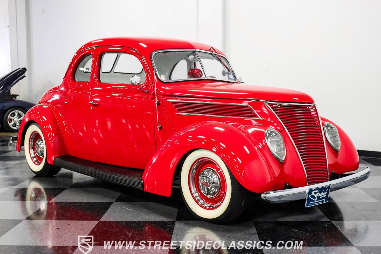 1937 Ford 5-Window Coupe