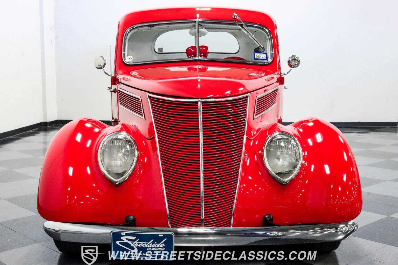 1937 Ford 5-Window Coupe