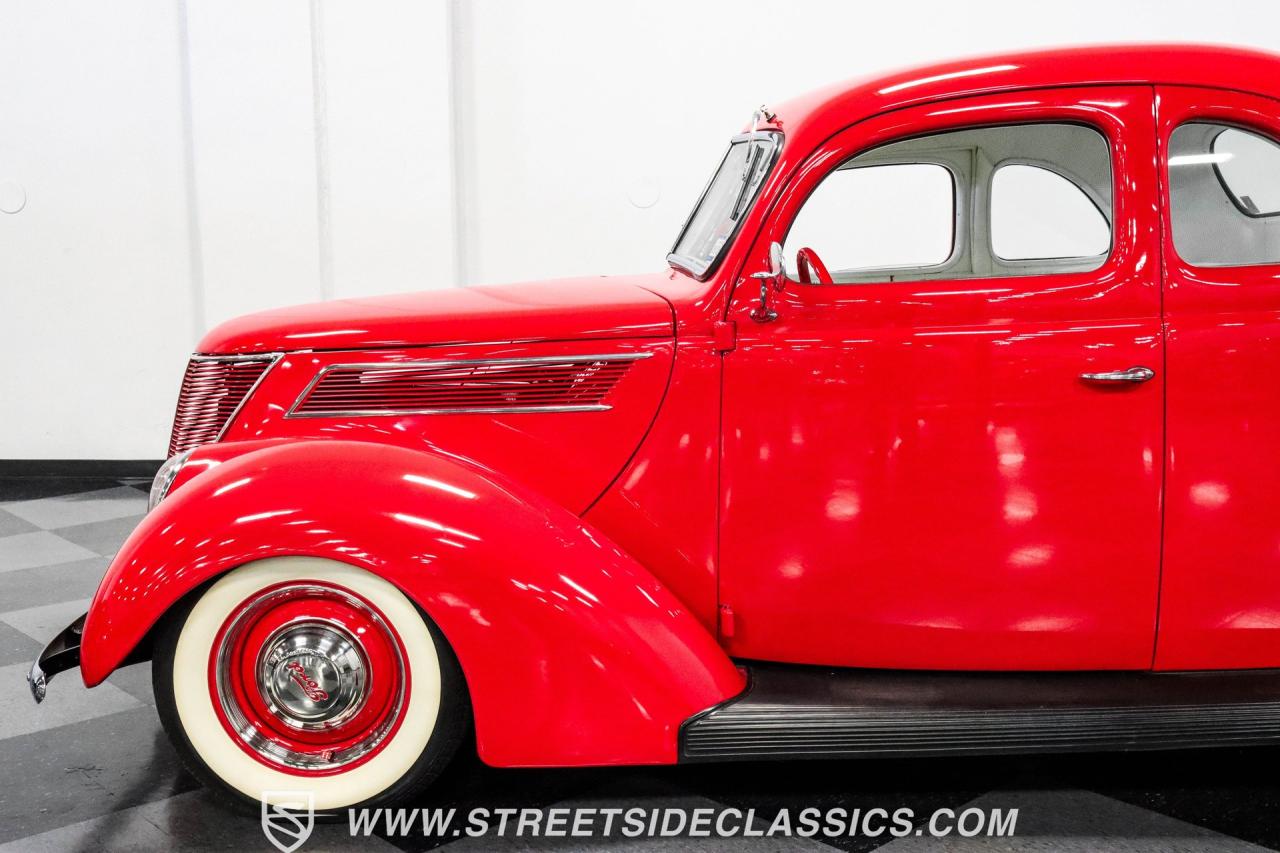 1937 Ford 5-Window Coupe