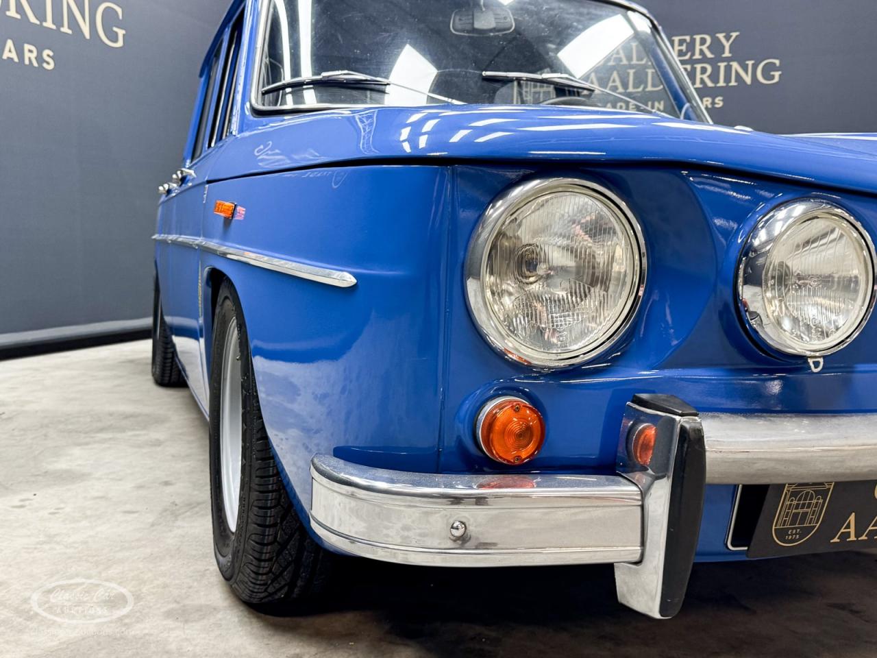 1964 Renault 8