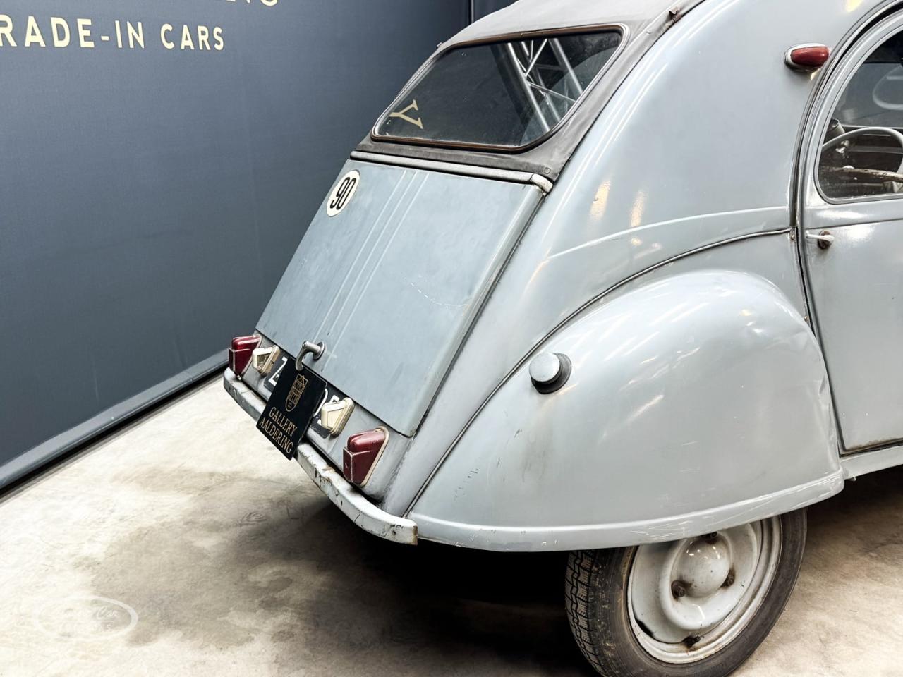 1958 Citro&euml;n 2CV