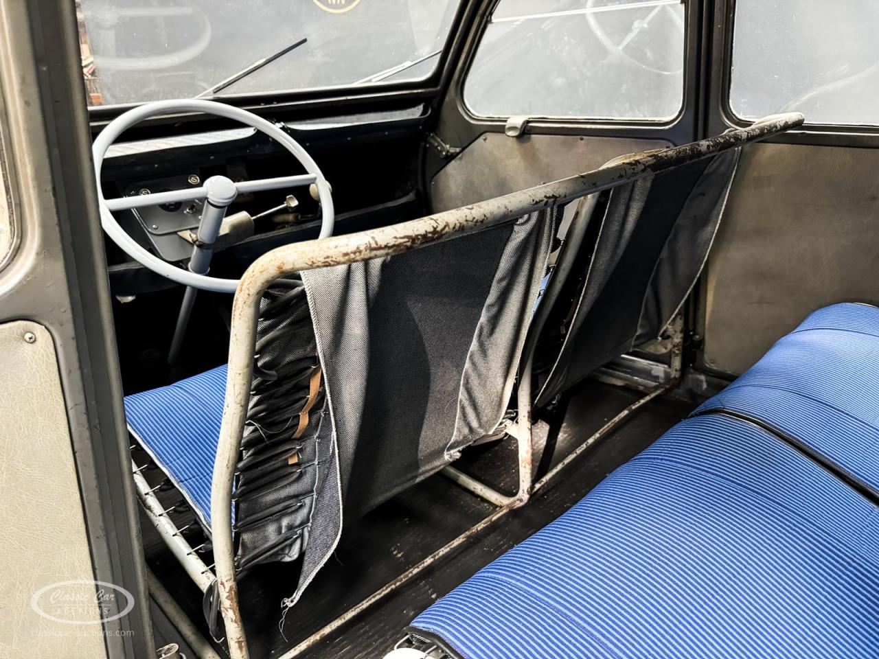 1958 Citro&euml;n 2CV