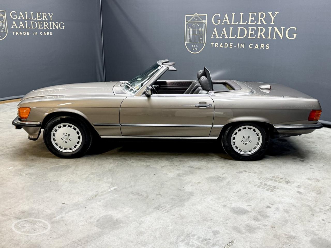 1986 Mercedes - Benz 560 SL