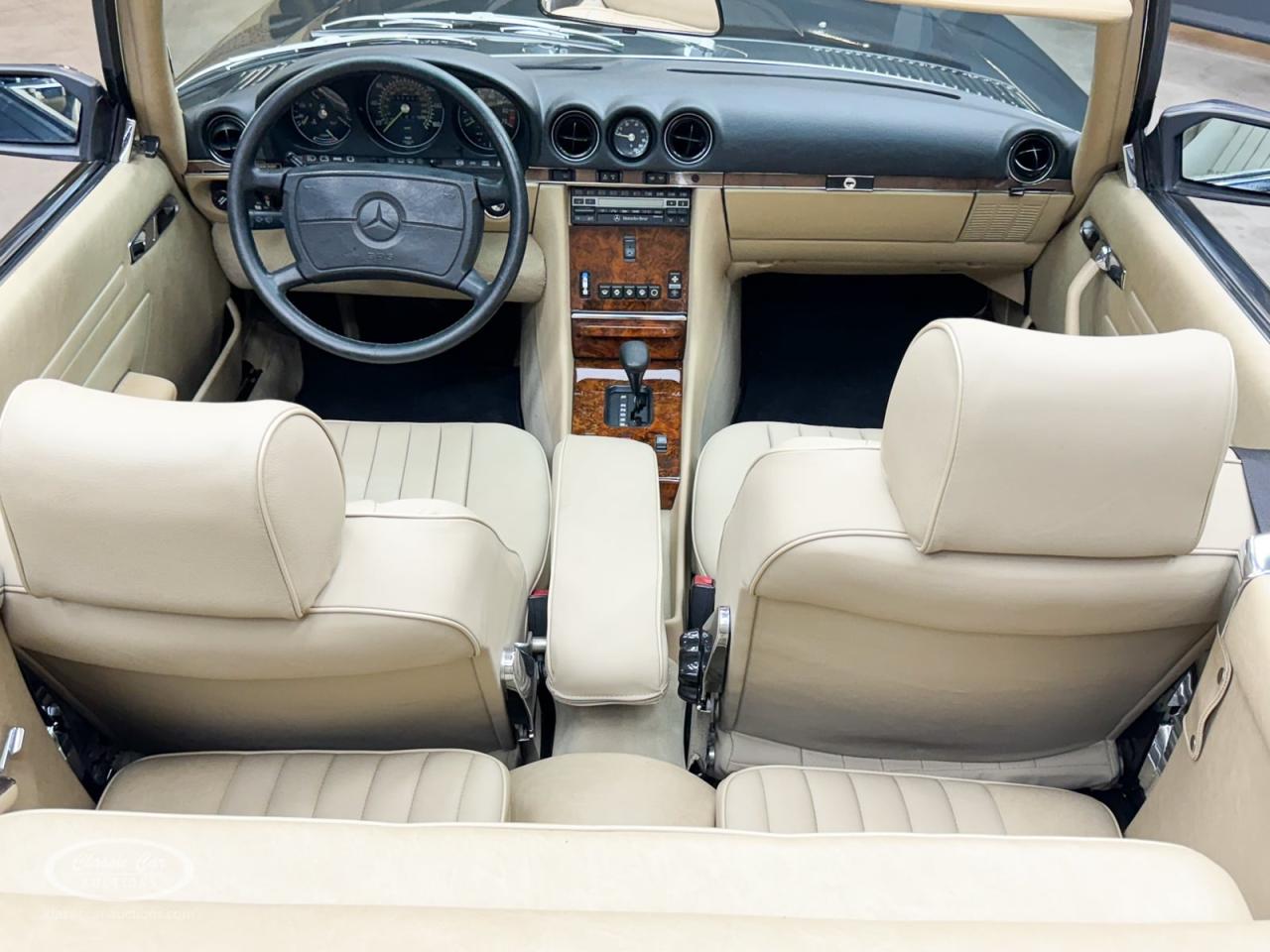 1988 Mercedes - Benz 560 SL