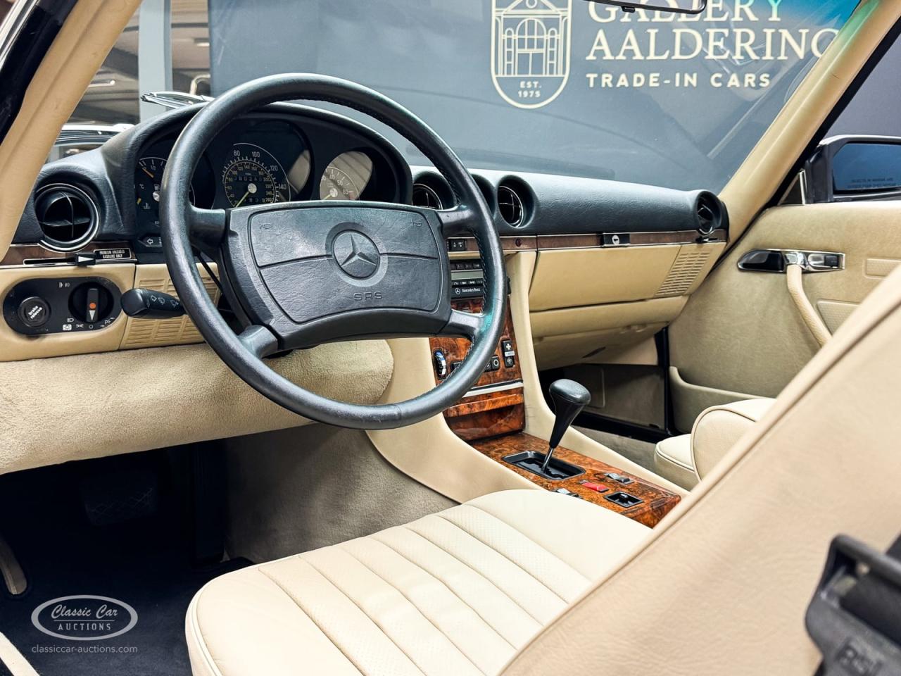 1988 Mercedes - Benz 560 SL