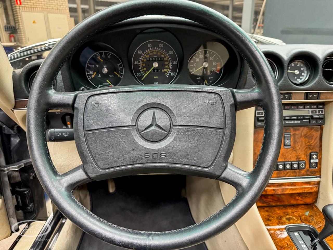 1988 Mercedes - Benz 560 SL