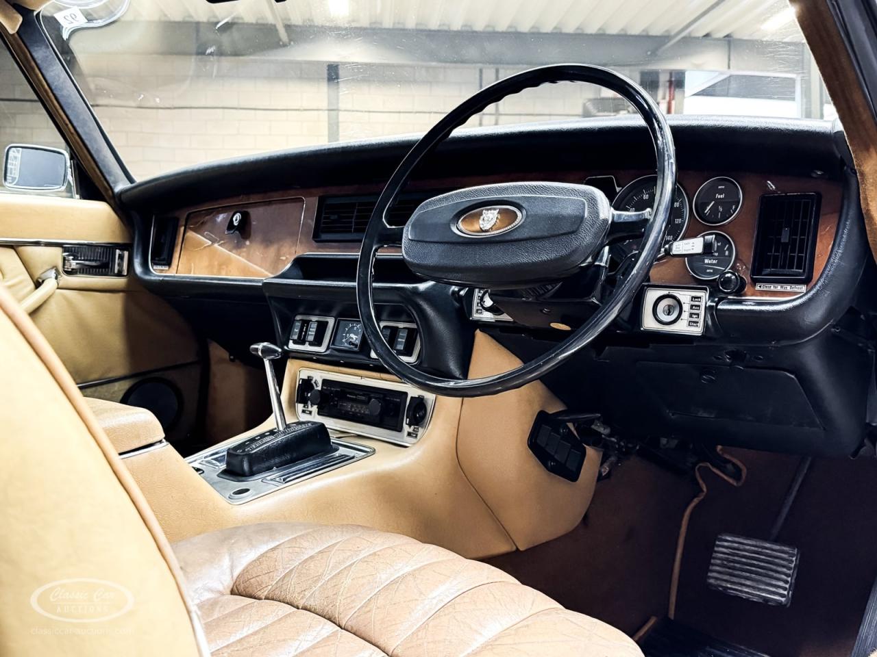 1975 Jaguar XJ-6