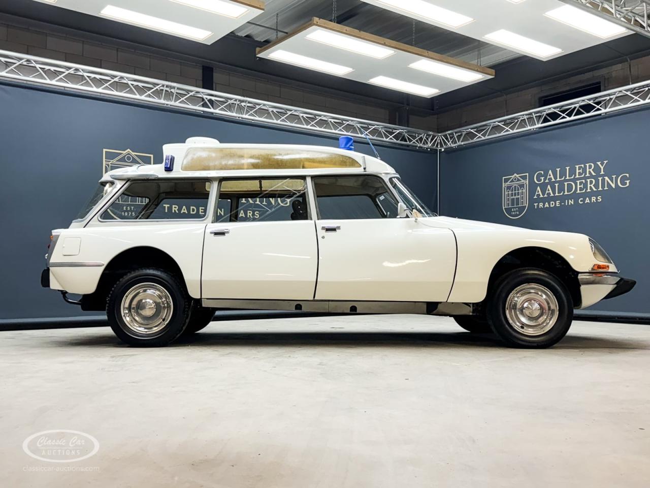 1973 Citro&euml;n DS 20 F Ambulance