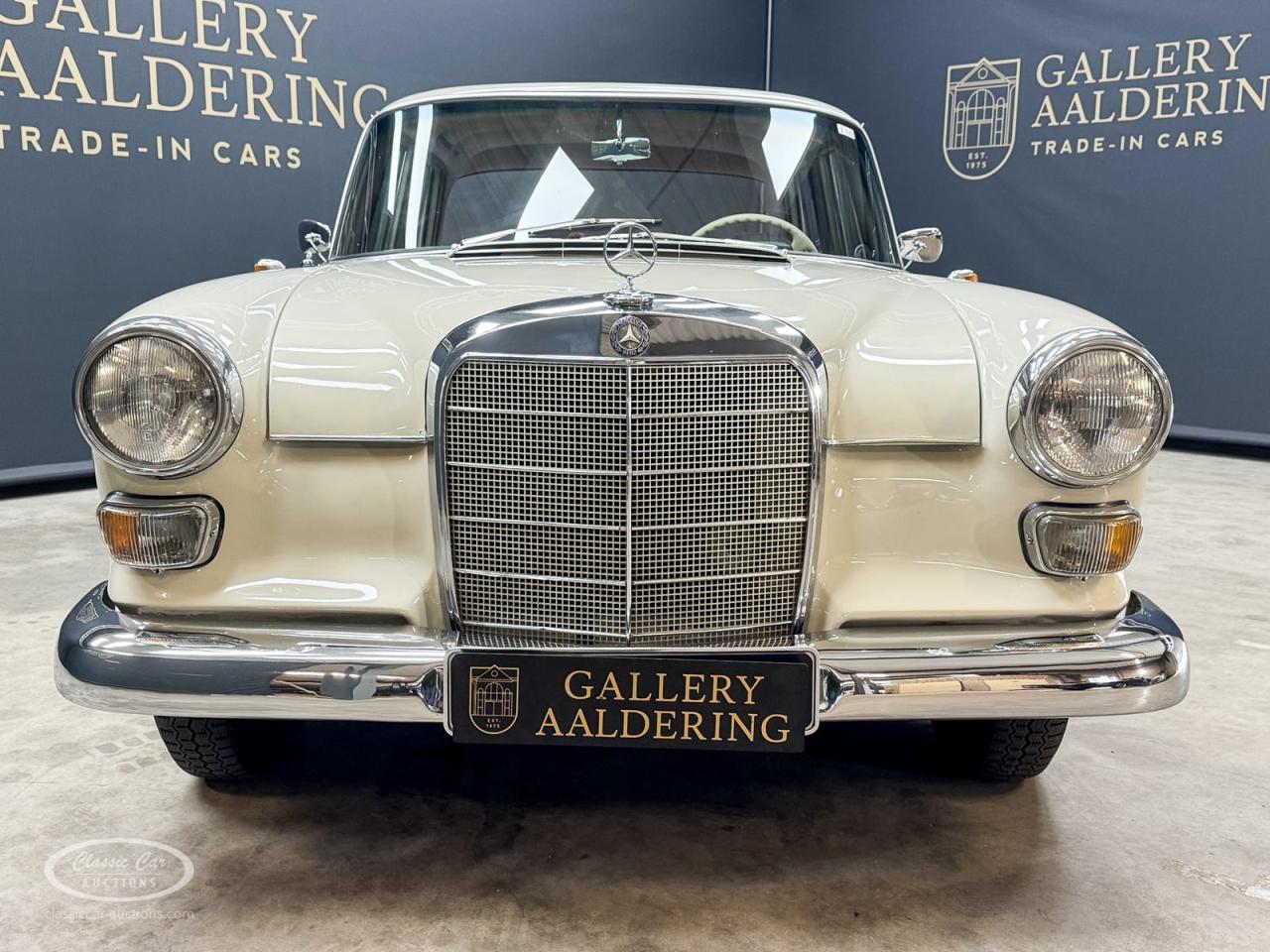 1964 Mercedes - Benz 190D