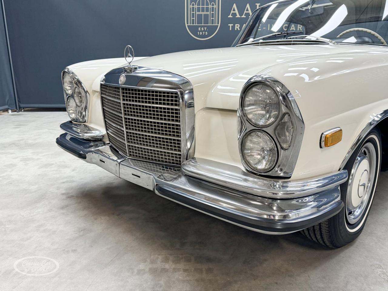 1971 Mercedes - Benz 280 SE