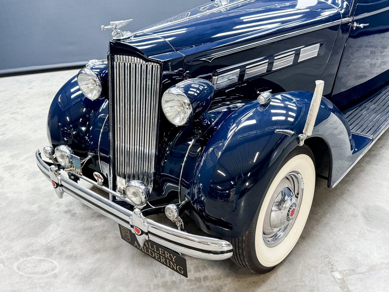 1937 Packard One-Twenty Rollston