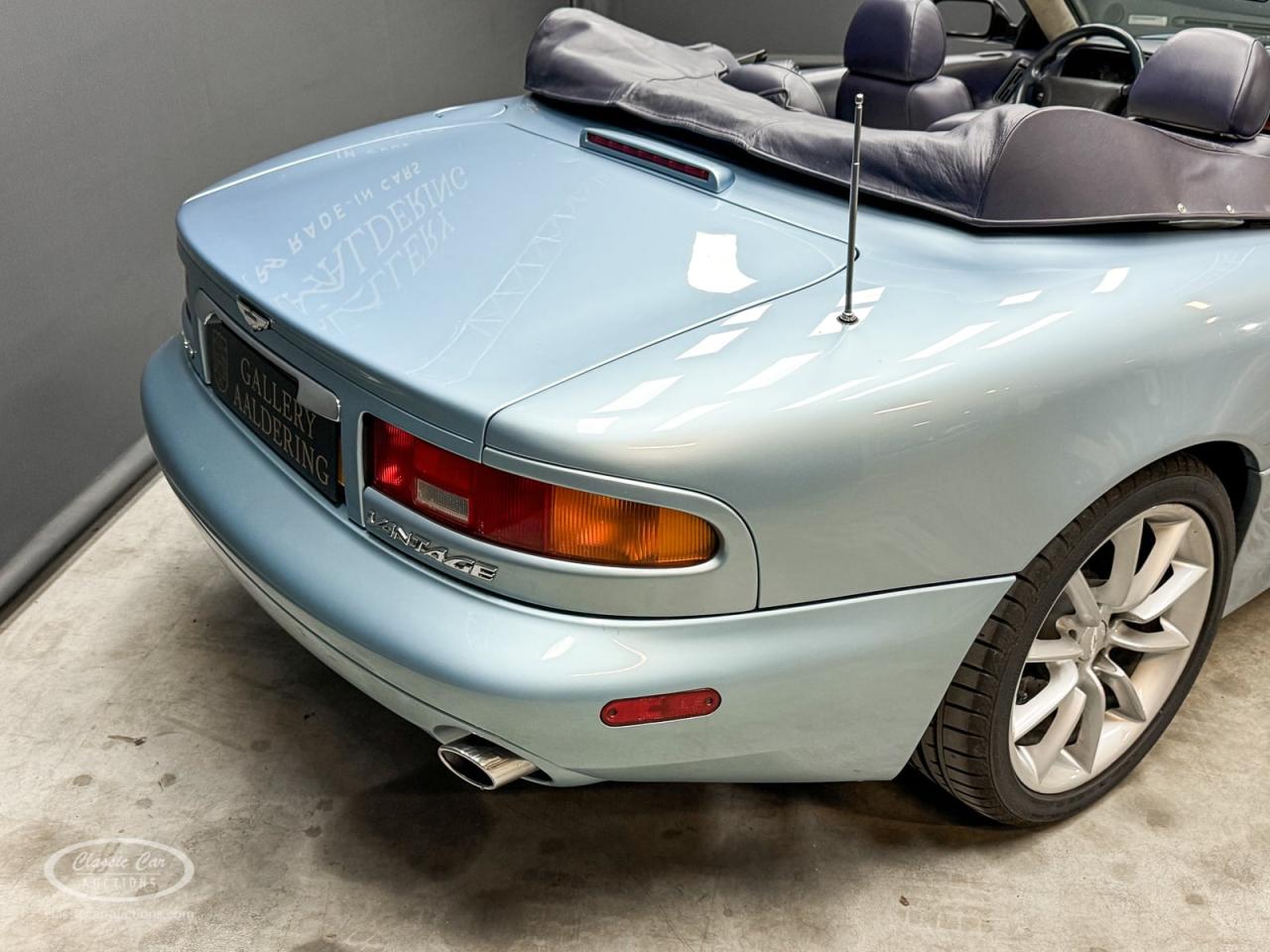 2000 Aston Martin DB7