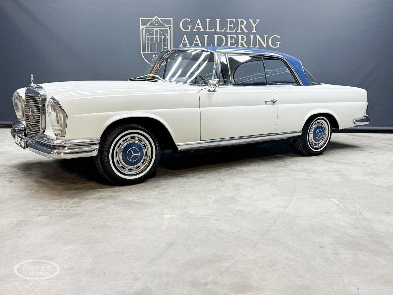 1968 Mercedes - Benz 280 SE