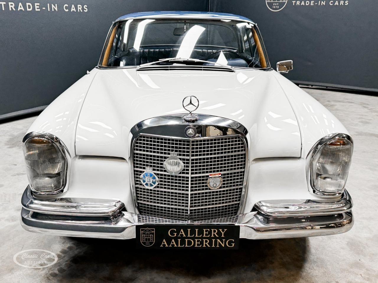 1968 Mercedes - Benz 280 SE