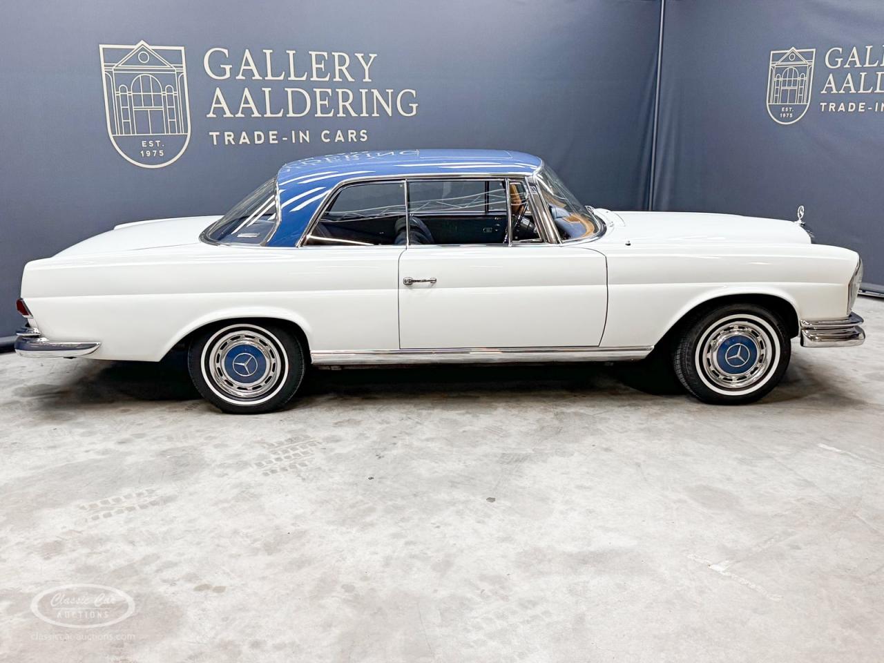 1968 Mercedes - Benz 280 SE