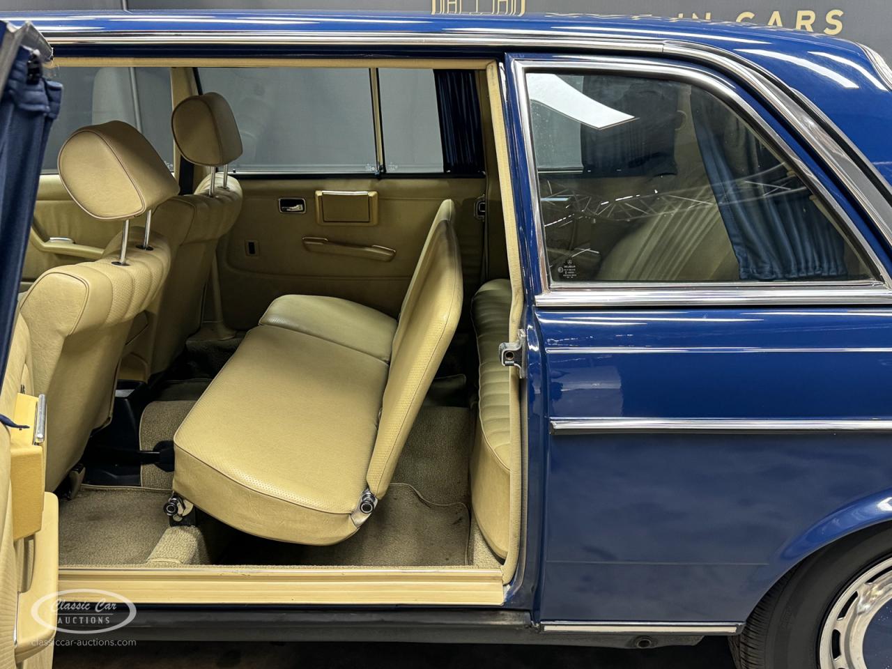 1984 Mercedes - Benz 250