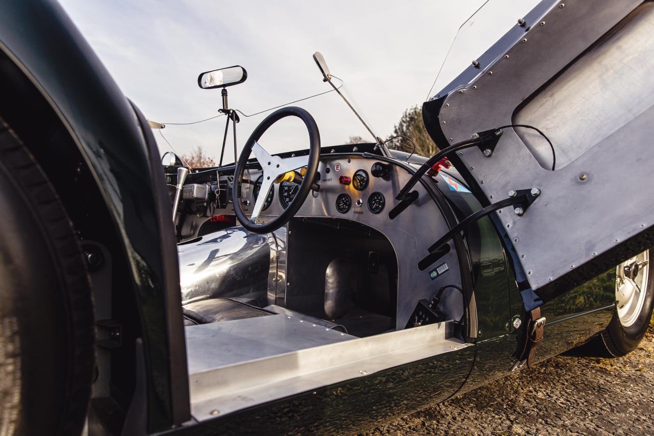 2021 Lister Knobbly