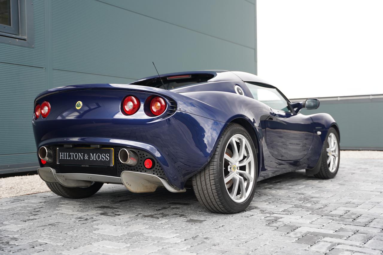 2004 Lotus Elise