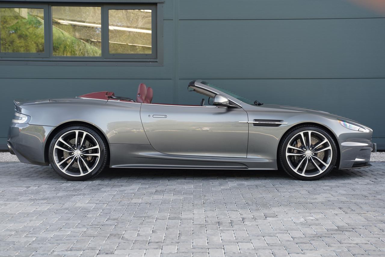 2011 Aston Martin DBS