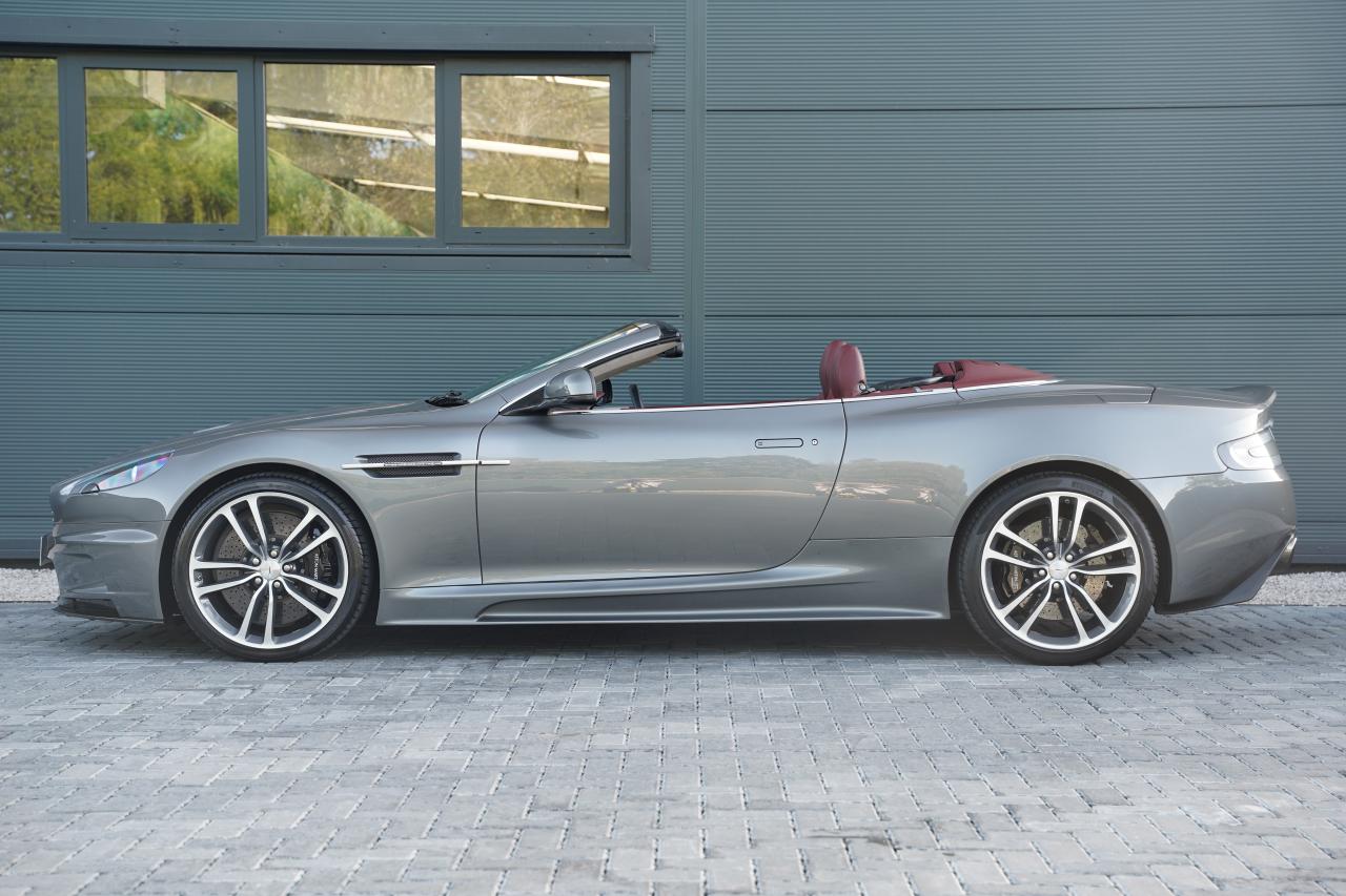 2011 Aston Martin DBS