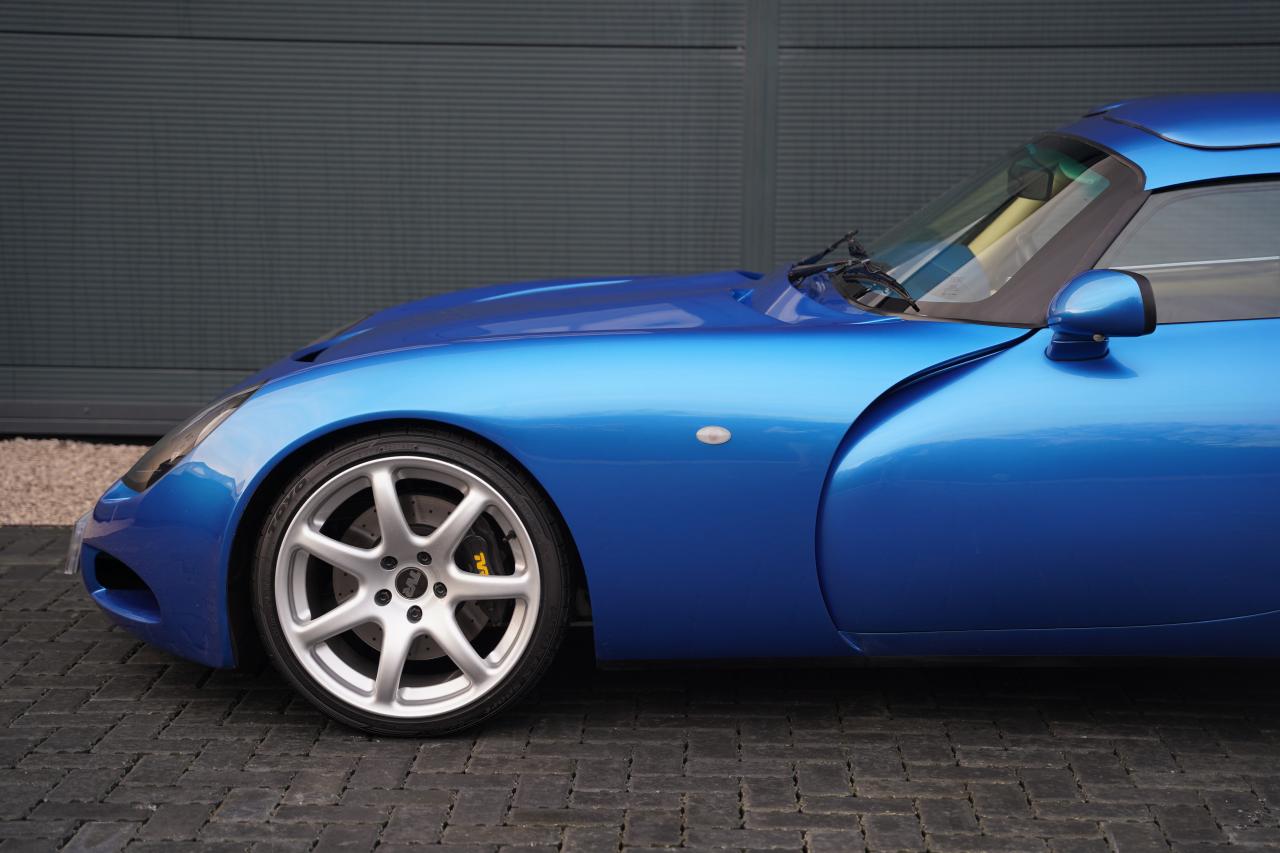 2005 TVR T350