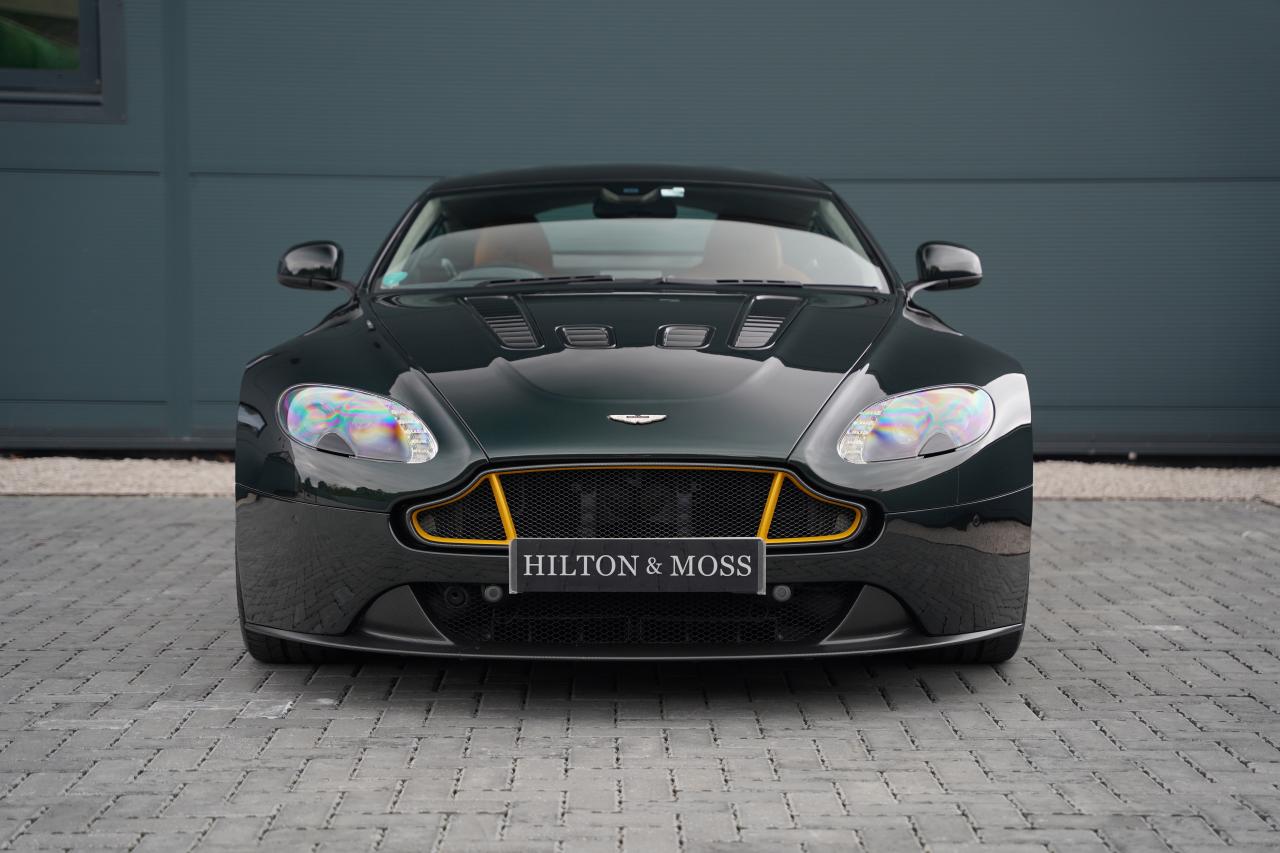 2016 Aston Martin V12 Vantage