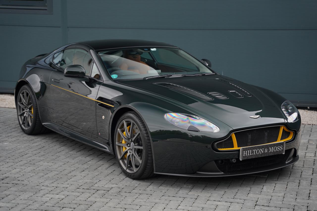 2016 Aston Martin V12 Vantage