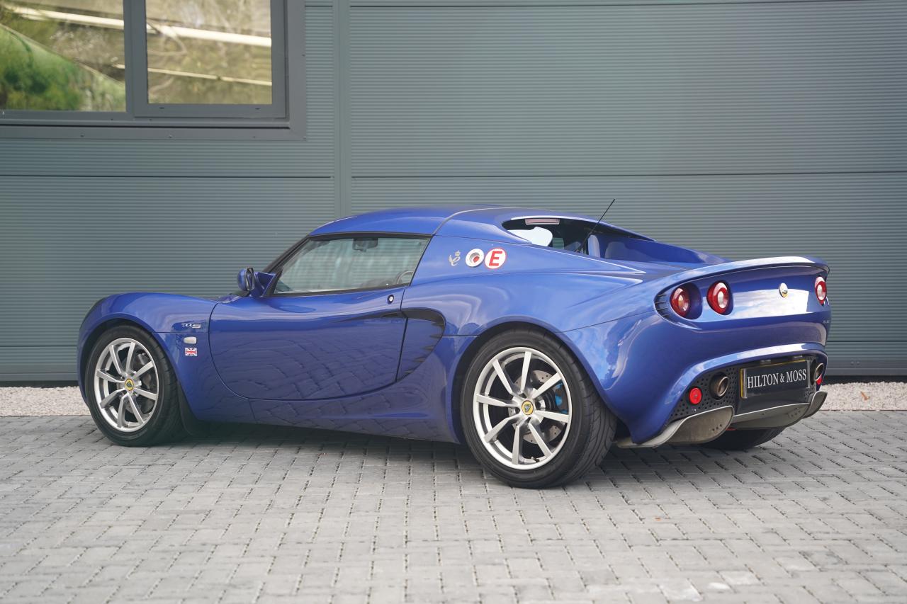 2004 Lotus Elise